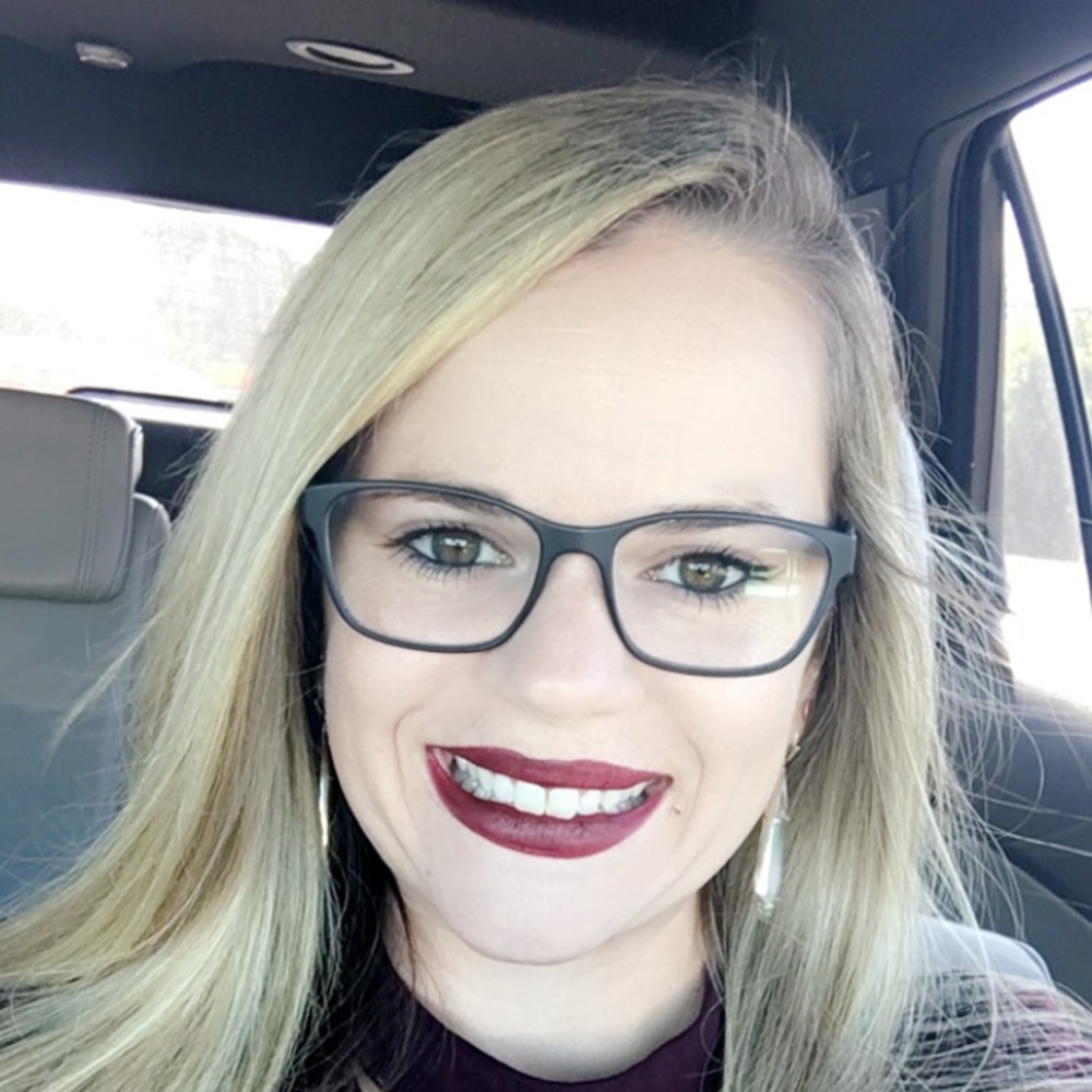 Meet your Posher, Amber